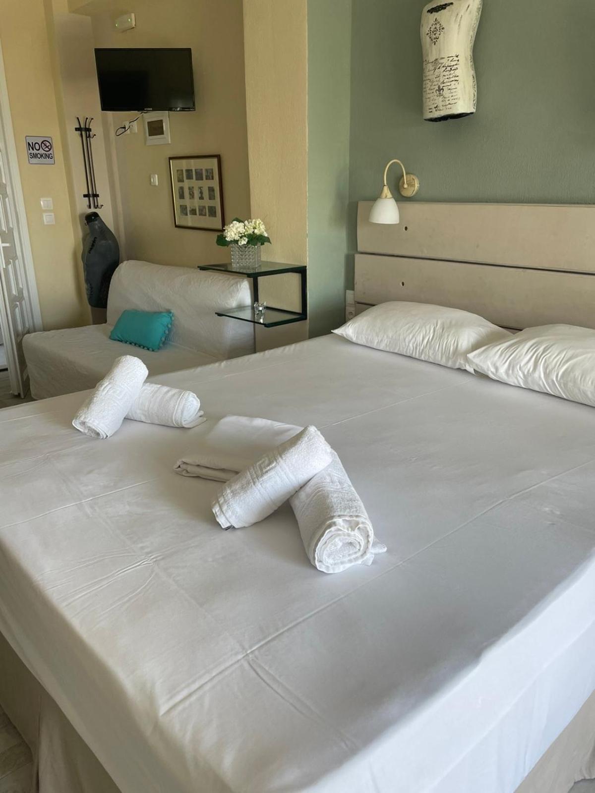 Axion Esti Apartments Skopelos Quarto foto